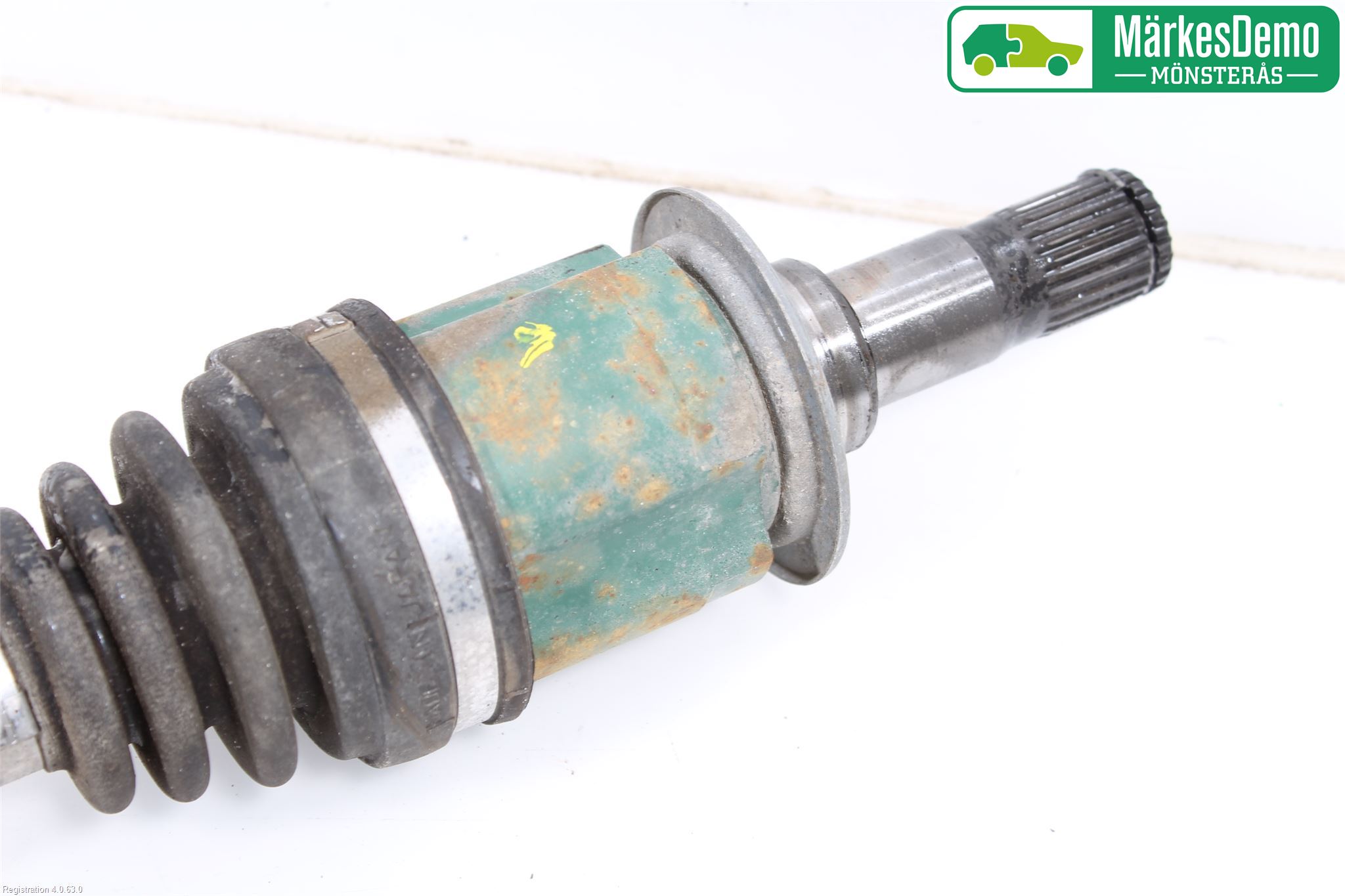Mitsubishi ASX 10-22 Drivaxel Fram Vänster