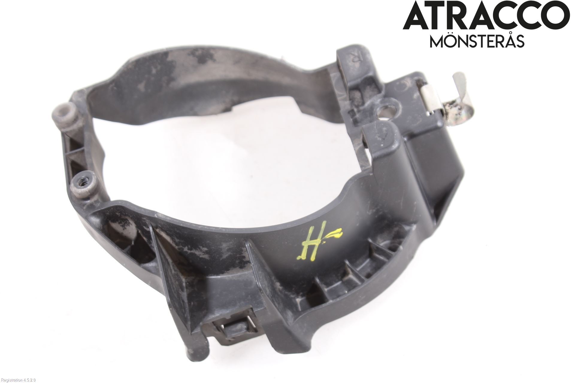 Toyota AURIS 10-12 Dimljussarg Fram