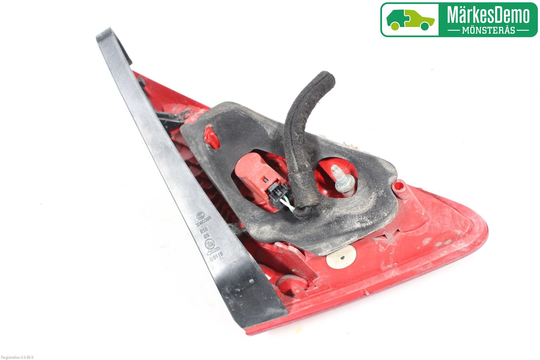 Peugeot 3008 09-16 Bakljus Lucka Hö