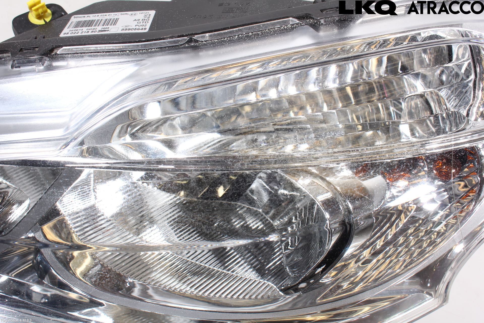 Peugeot 208 12-15 Strålkastare Vänster