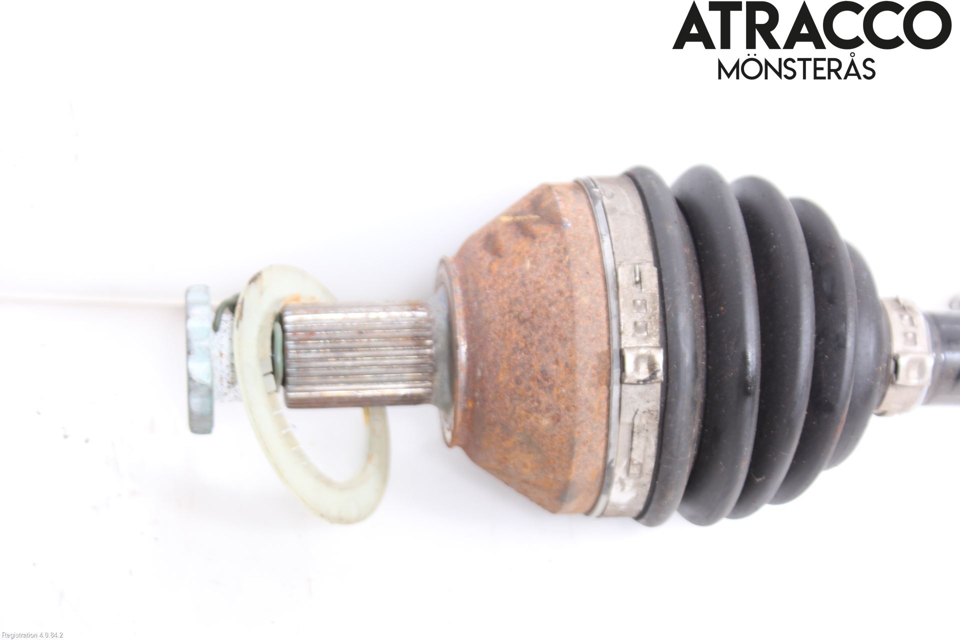 Volkswagen VW POLO 10-17 Drivaxel Fram Vänster