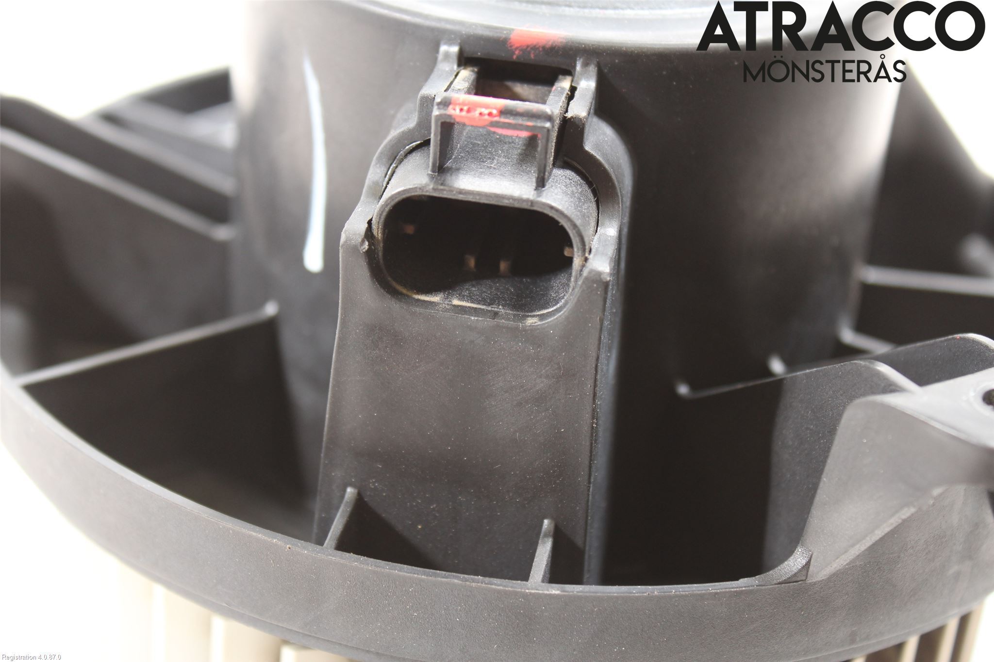 Nissan NAVARA 05-16 Värmefläkt