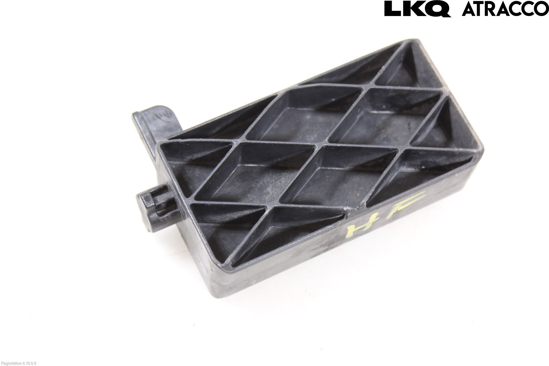 Volvo V70 08-13 Kylarfäste-Ram-Balk