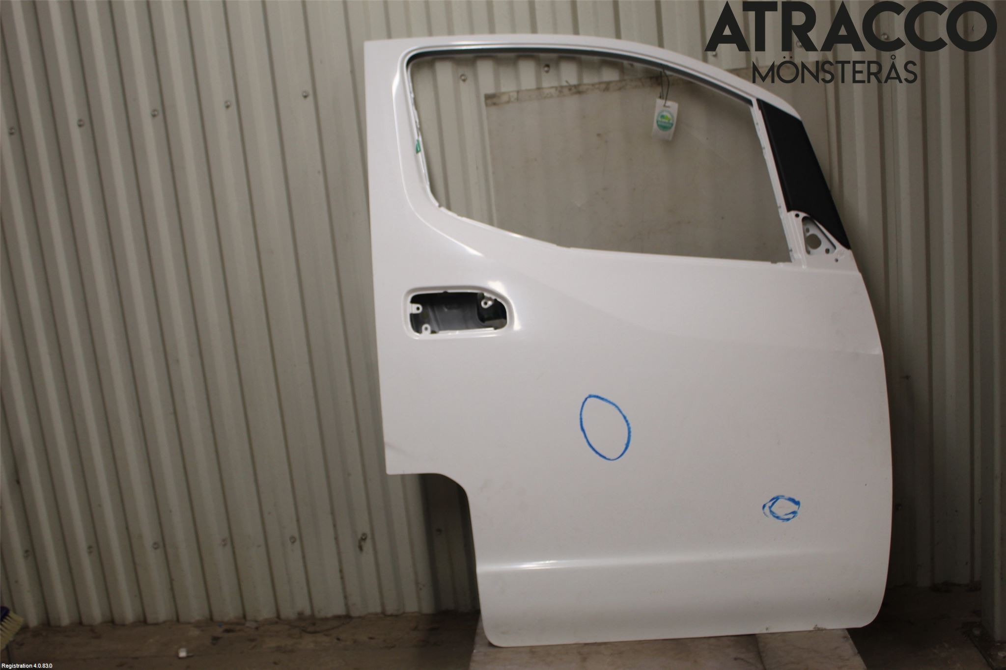 Nissan NV200/NV200 COMBI Dörr Fram Höger