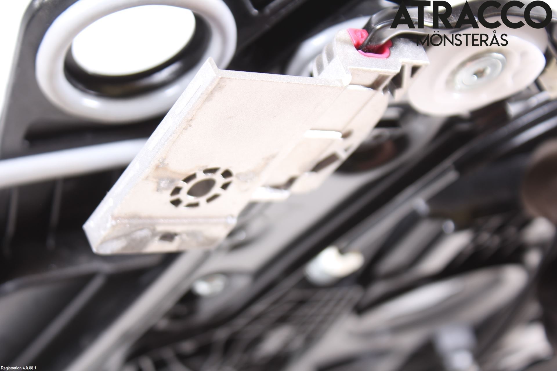 Tesla MODEL Y 21- Fönsterhiss El Kompl