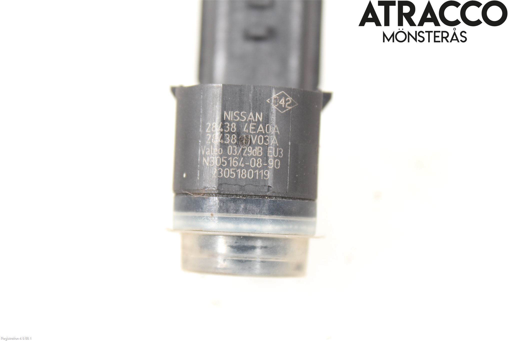 Nissan QASHQAI 17-21 Parkeringshjälp Frontsensor