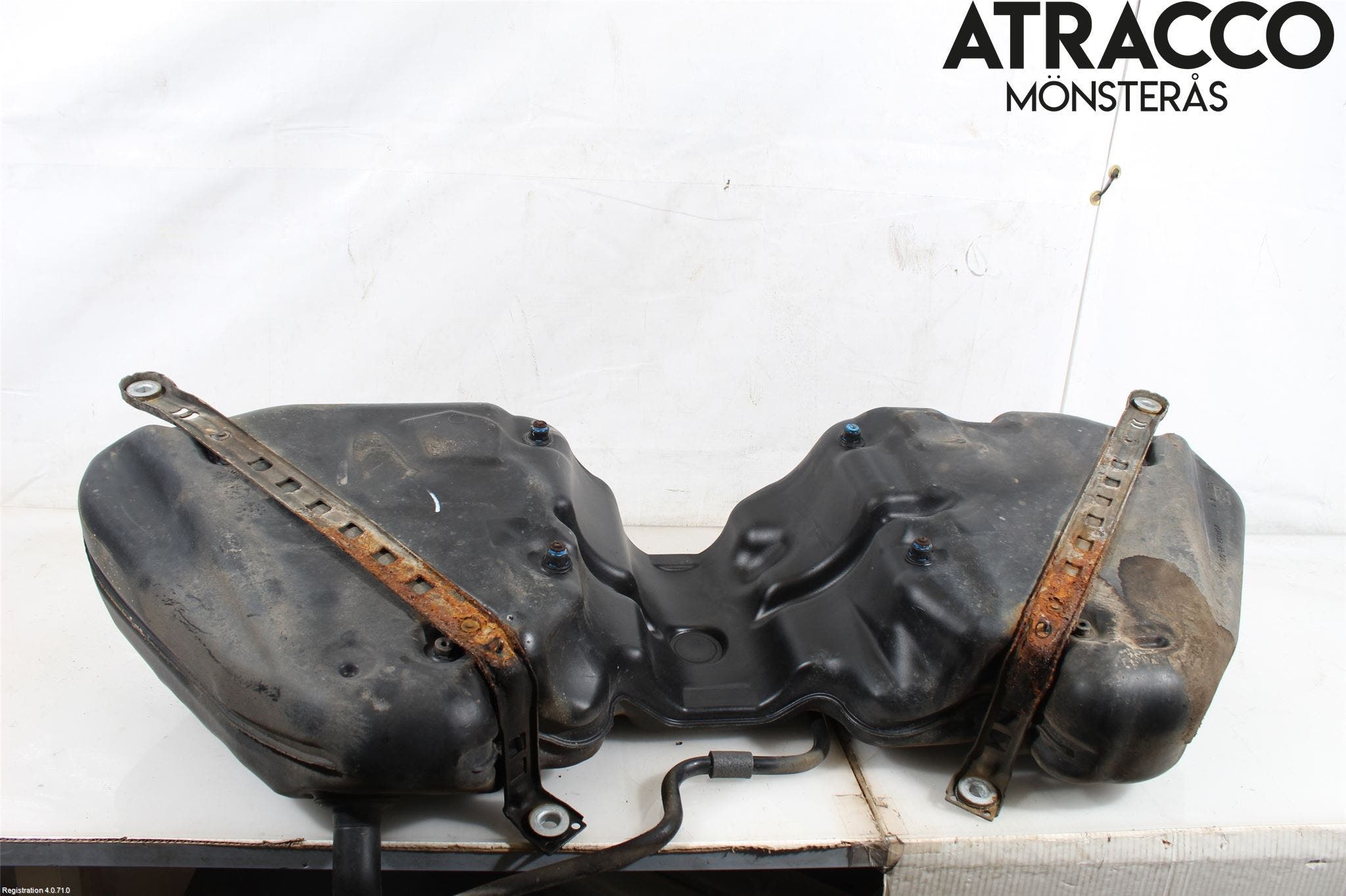 Mercedes-Benz MB C-KLASS (W204) 07-15 Bränsletank