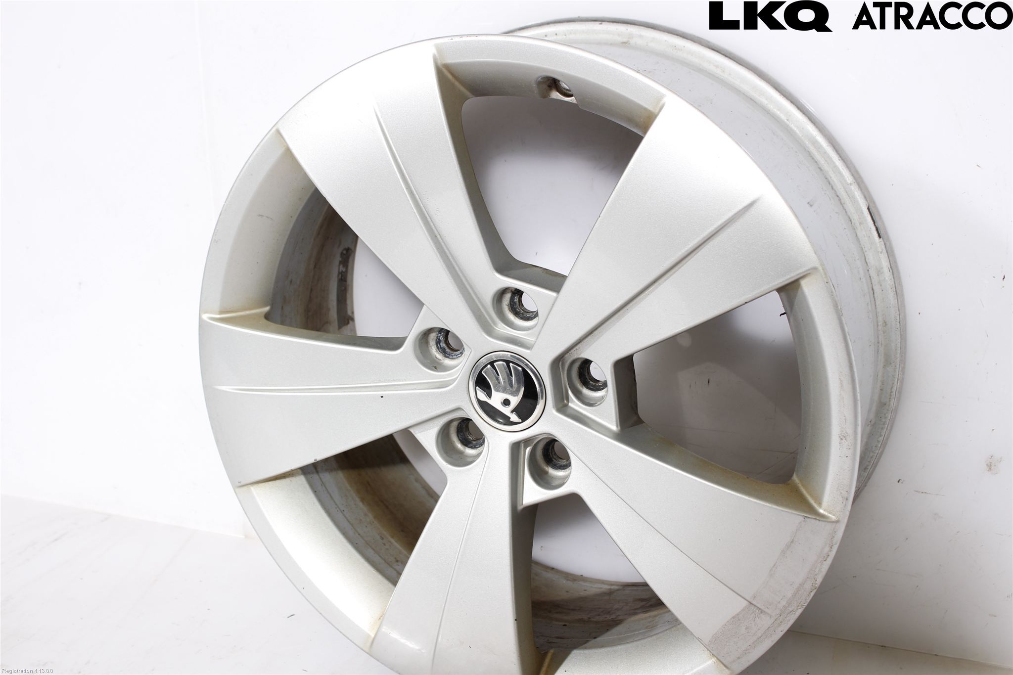 Skoda SUPERB 16-24 Fälg Aluminium