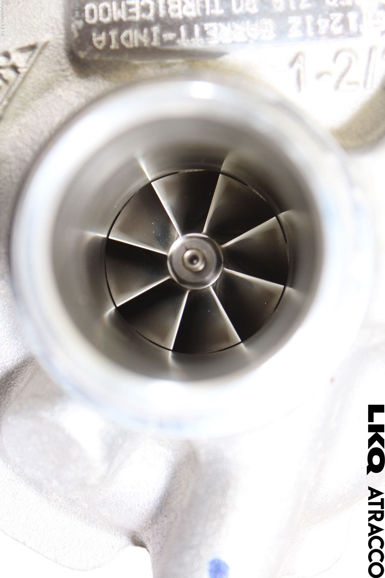 Peugeot 3008 17-24 Turboaggregat