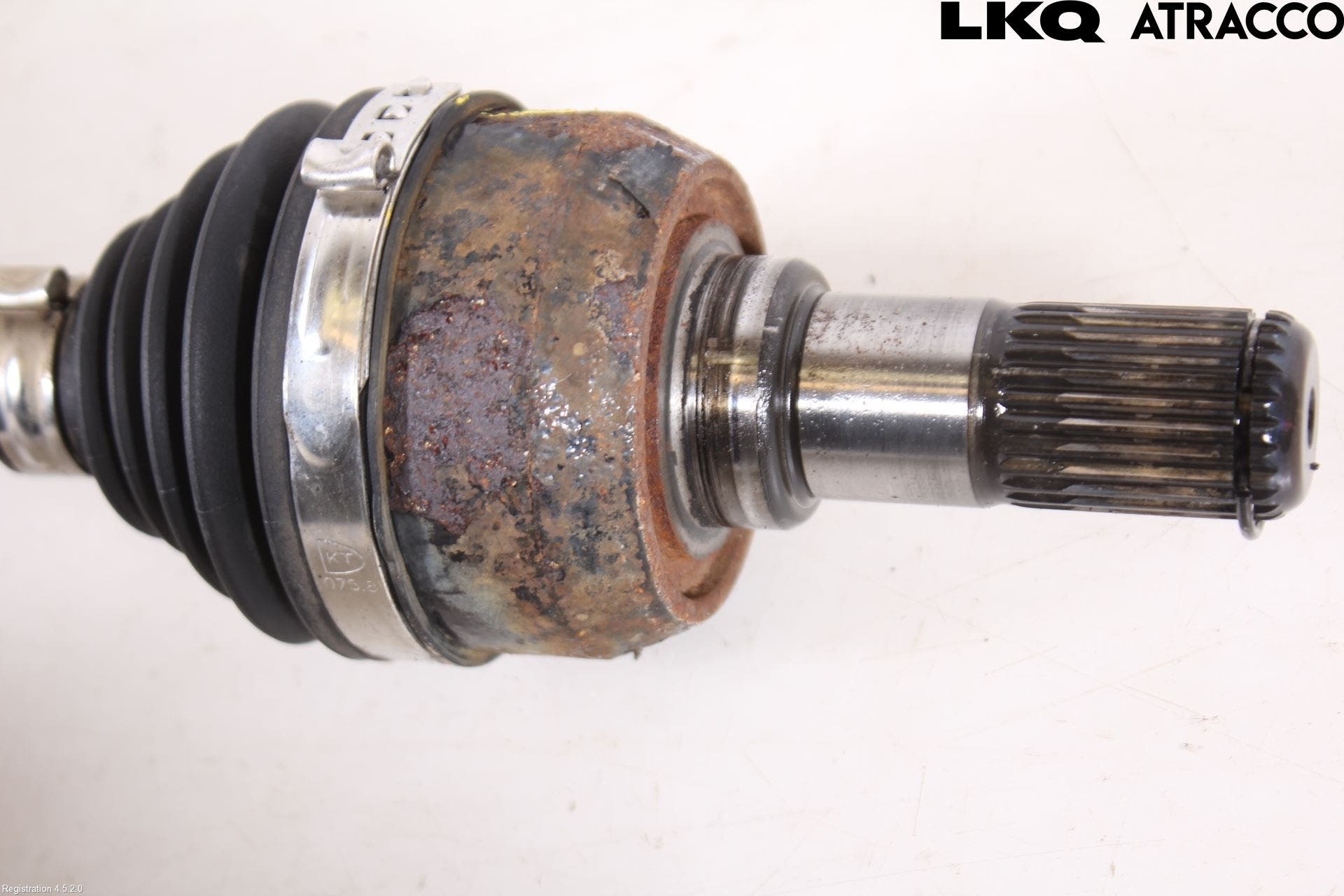 Kia SORENTO 15-20 Drivaxel Bak Höger