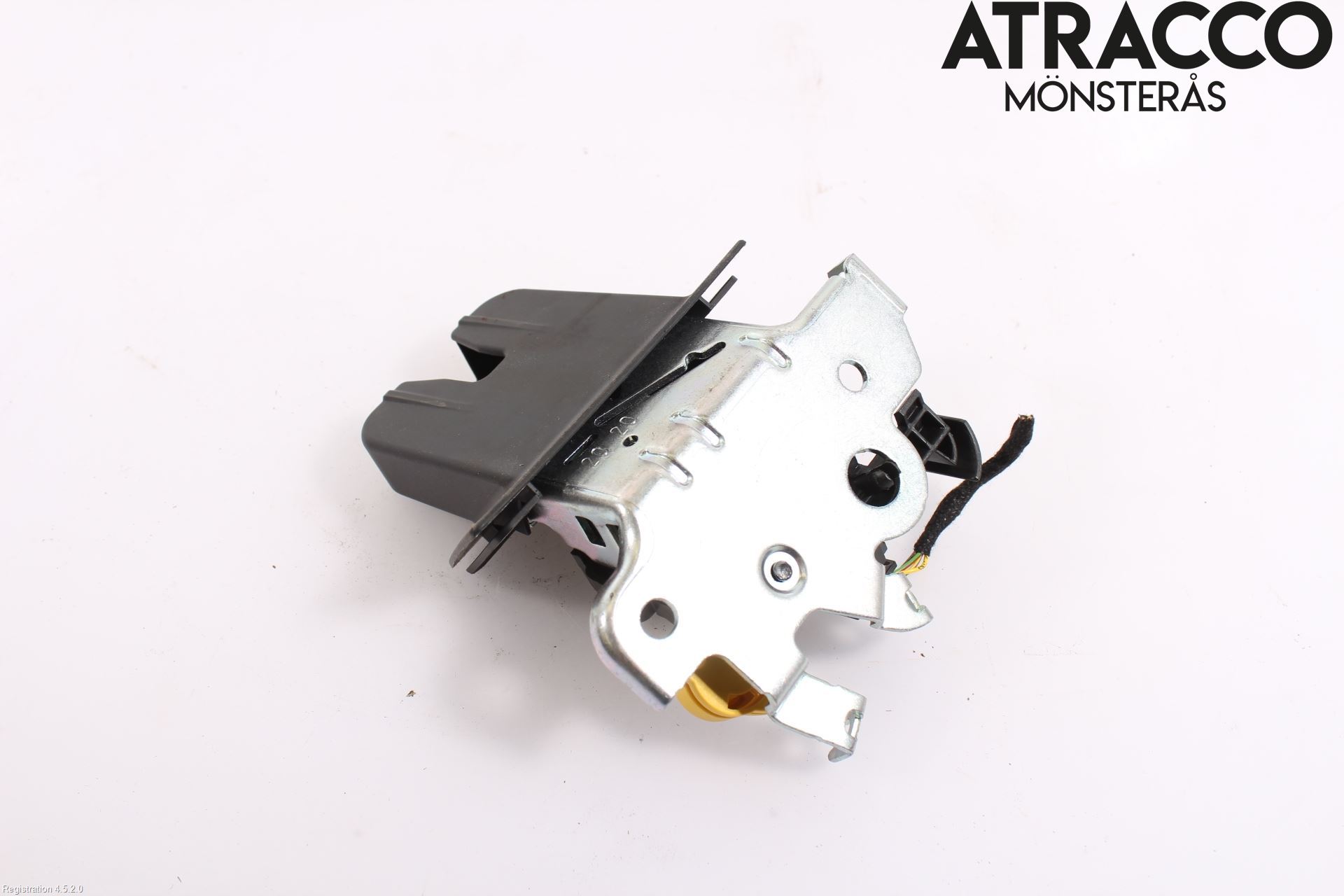 Audi A4/S4 B9 16-19 Låskista Baklucka