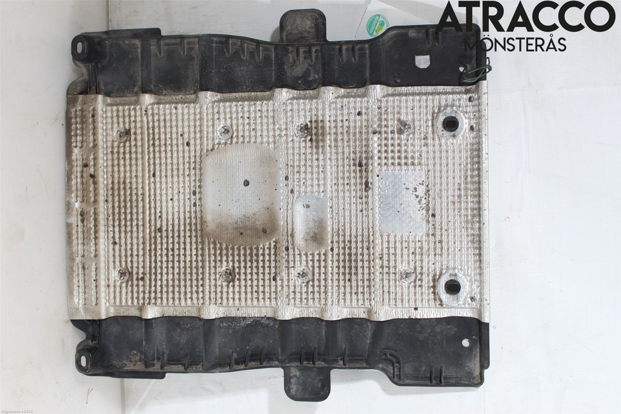 Skoda OCTAVIA (5E) 13-20 Hasplåt Plåt-Plast