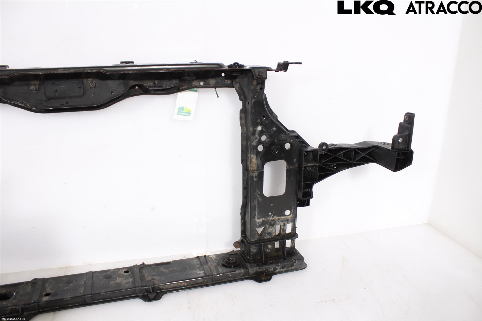Hyundai i40 08-15 Front Huvlåsplåt-Balk