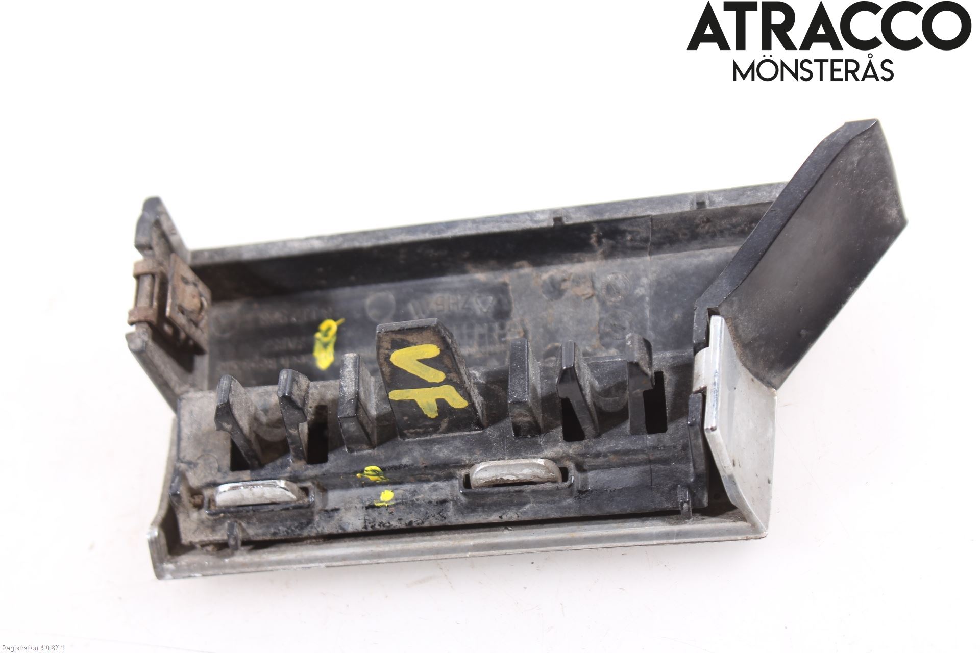 Volkswagen VW PASSAT 15-19 Sidokjol Vä