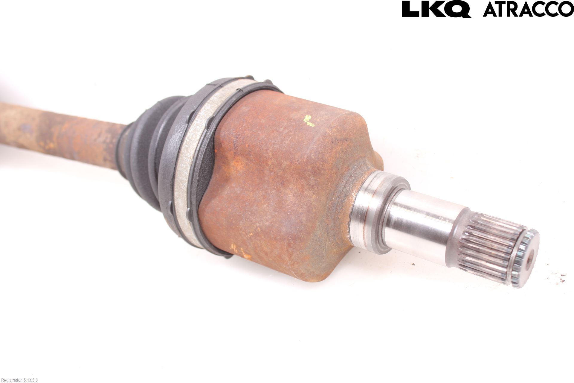 Volvo V70 08-13 Drivaxel Fram Vänster