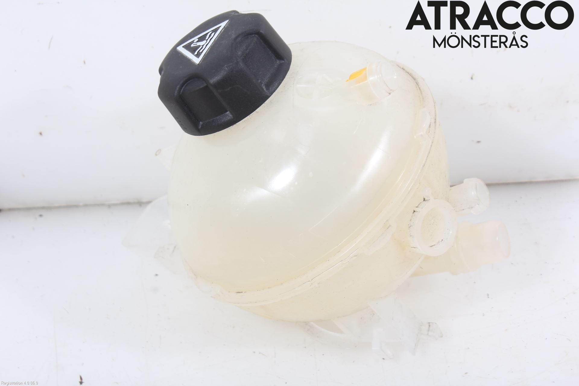 Peugeot 5008 17-24 Expansionstank