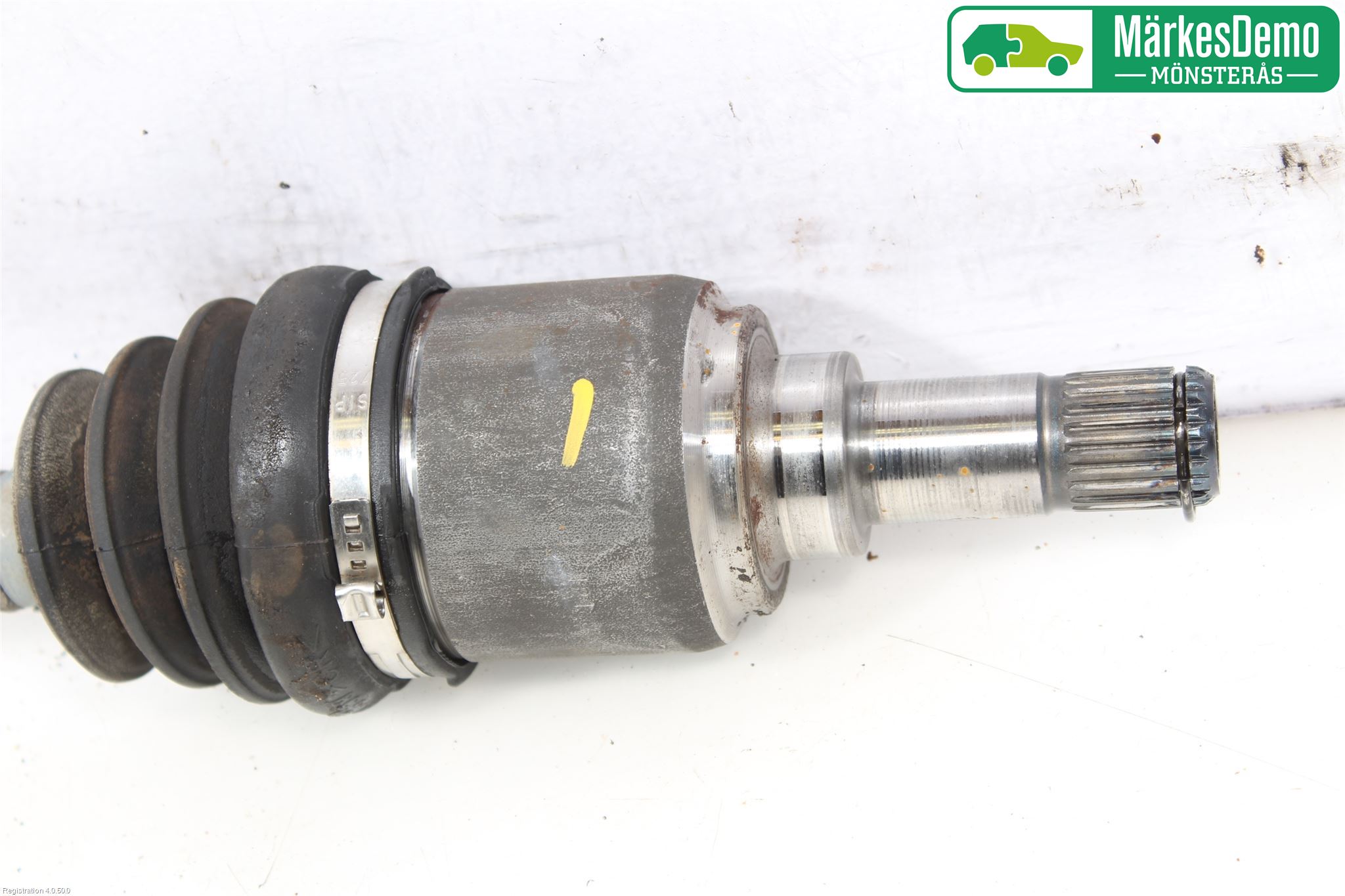 Ford KA 09-16 Drivaxel Fram Vänster
