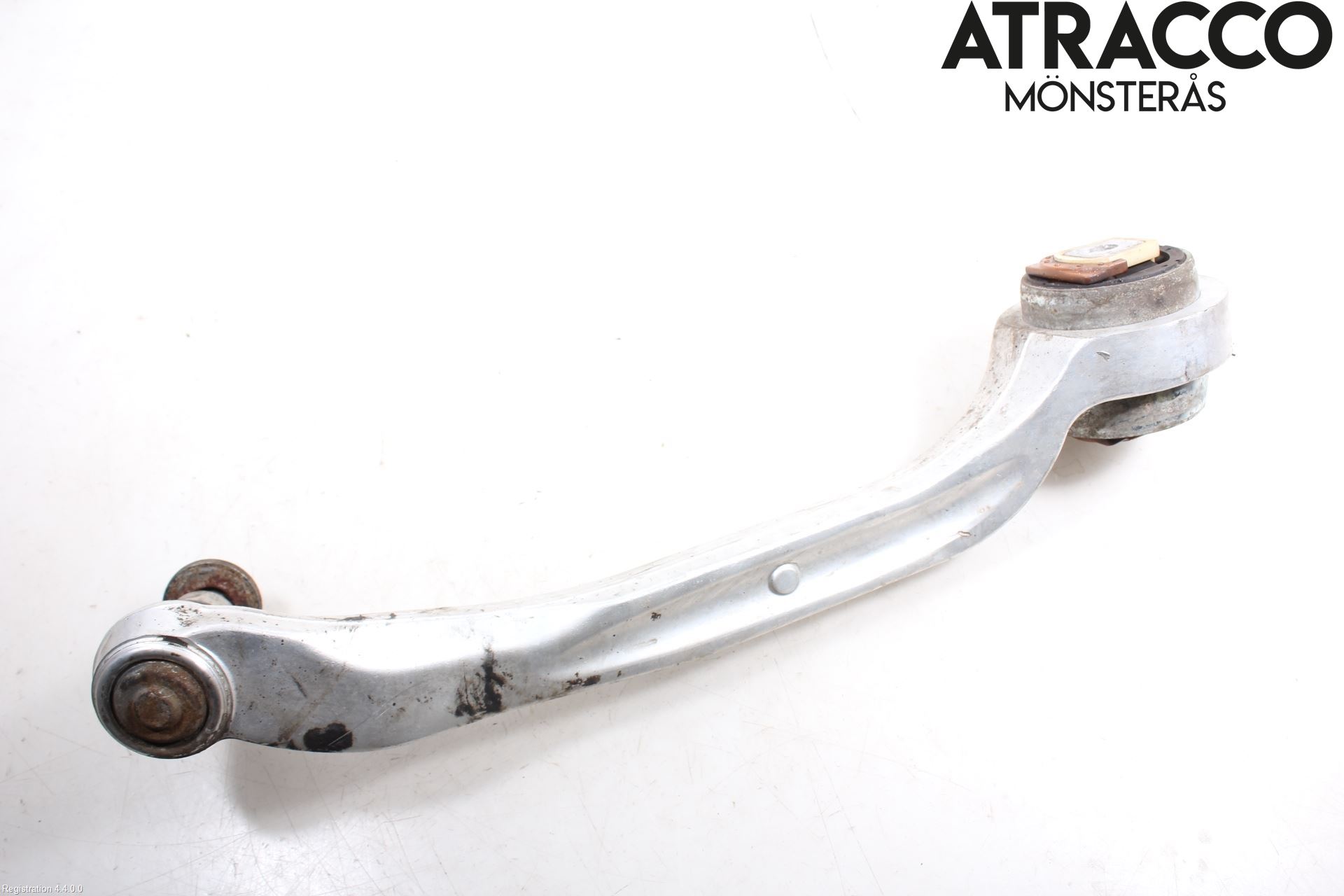 Audi A8/S8 4E  02-09 Bärarm Fram Undre Vä