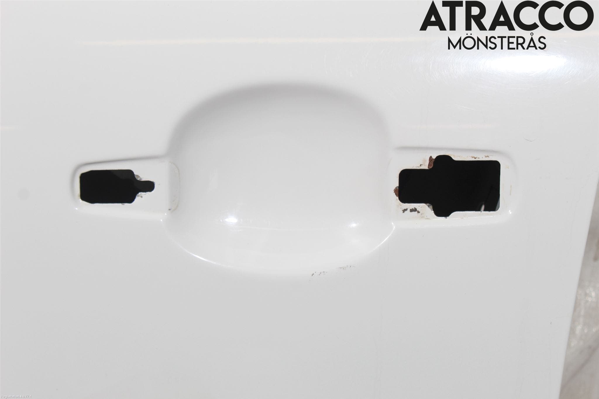 Peugeot 207 Dörr Fram Vänster