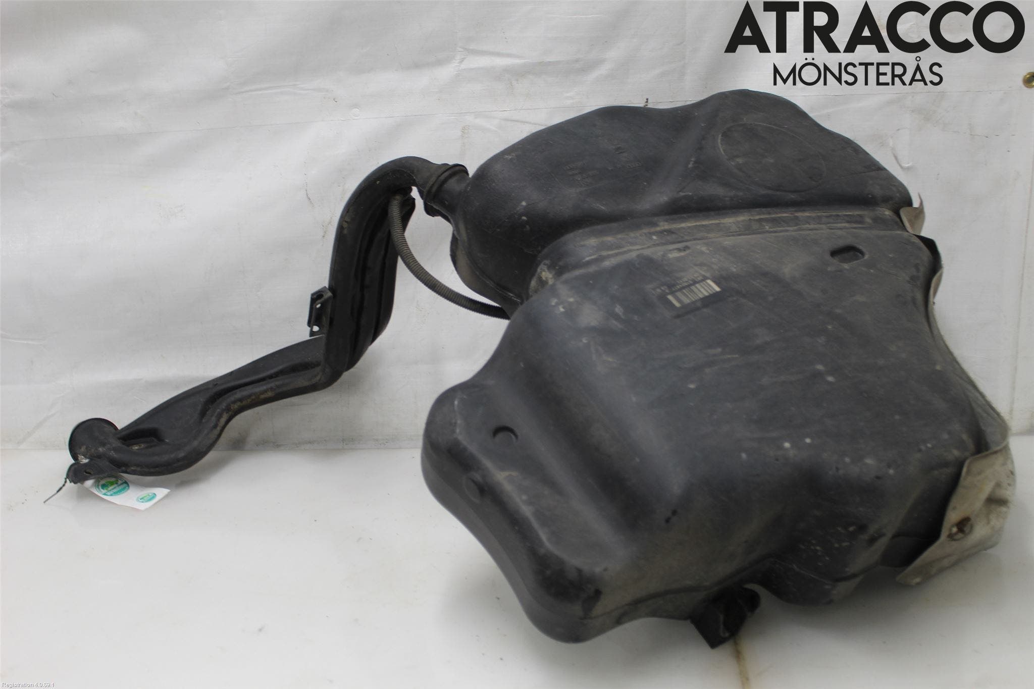 Volkswagen VW GOLF VI 09-13 Bränsletank Diesel