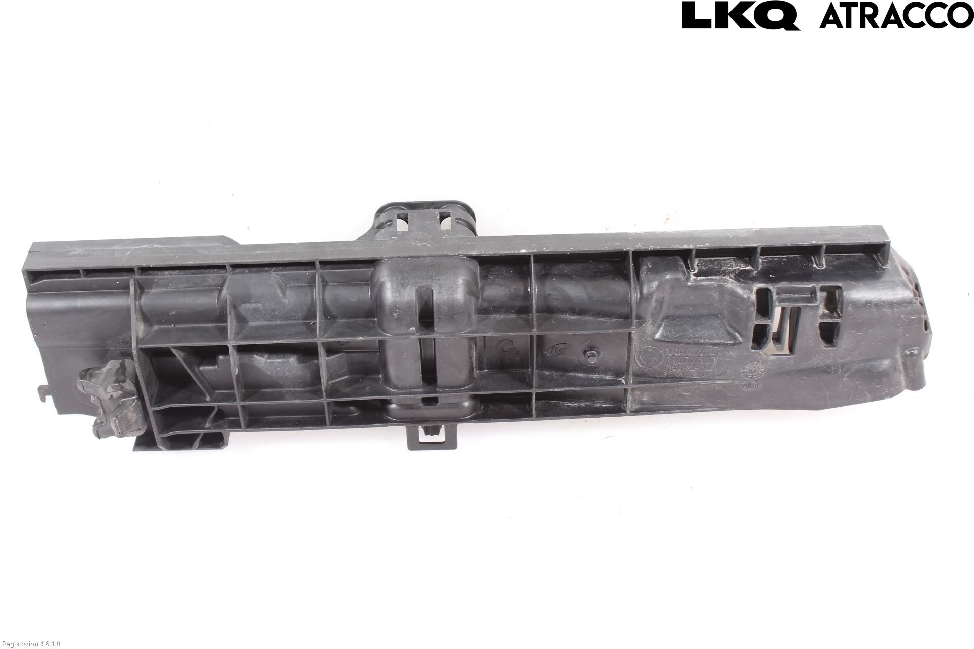 BMW 3 E90/91 SED/TOU 05-12 Kylarfäste-Ram-Balk