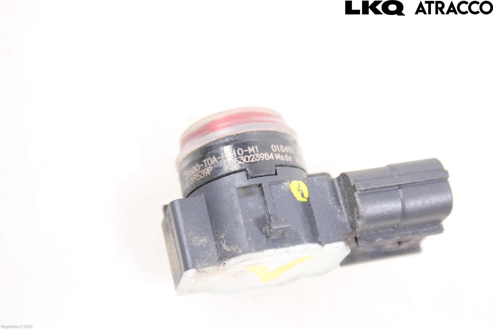 Honda CR-V 13-18 Parkeringshjälp Frontsensor
