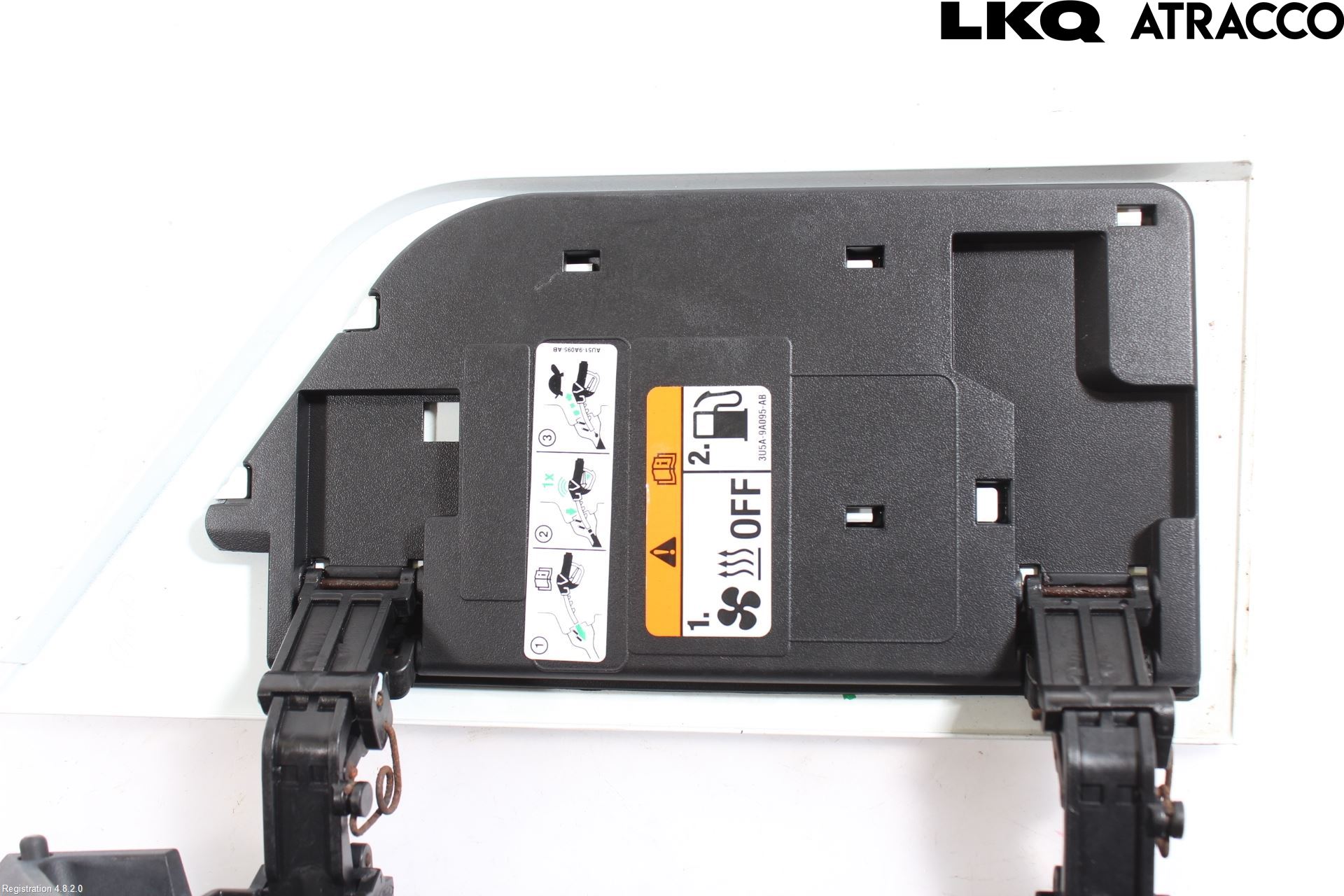 Ford TRANSIT SKÅP/BUSS 14-22 Tanklucka