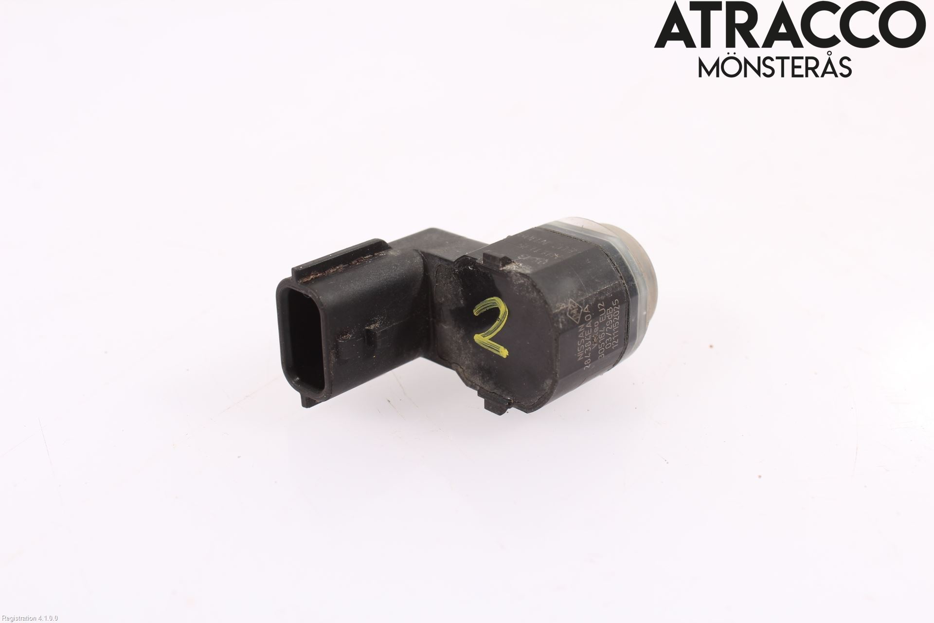 Nissan QASHQAI 14-17 Parkeringshjälp Frontsensor