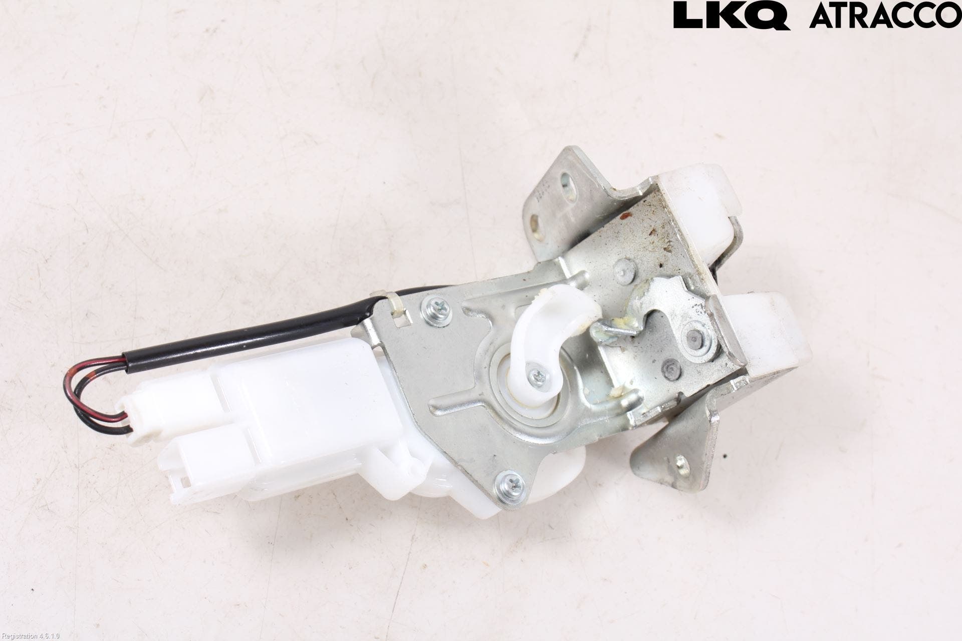 Suzuki SWIFT 11-16 Låskista Baklucka