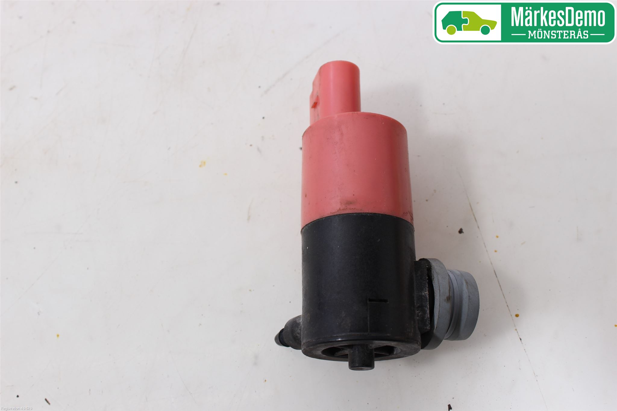 Toyota YARIS XP90 06-11 Spolarpump Baklucka