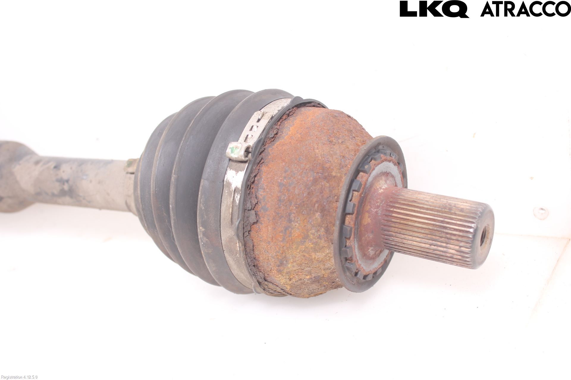 Volvo XC60 14-17 Drivaxel Fram Höger