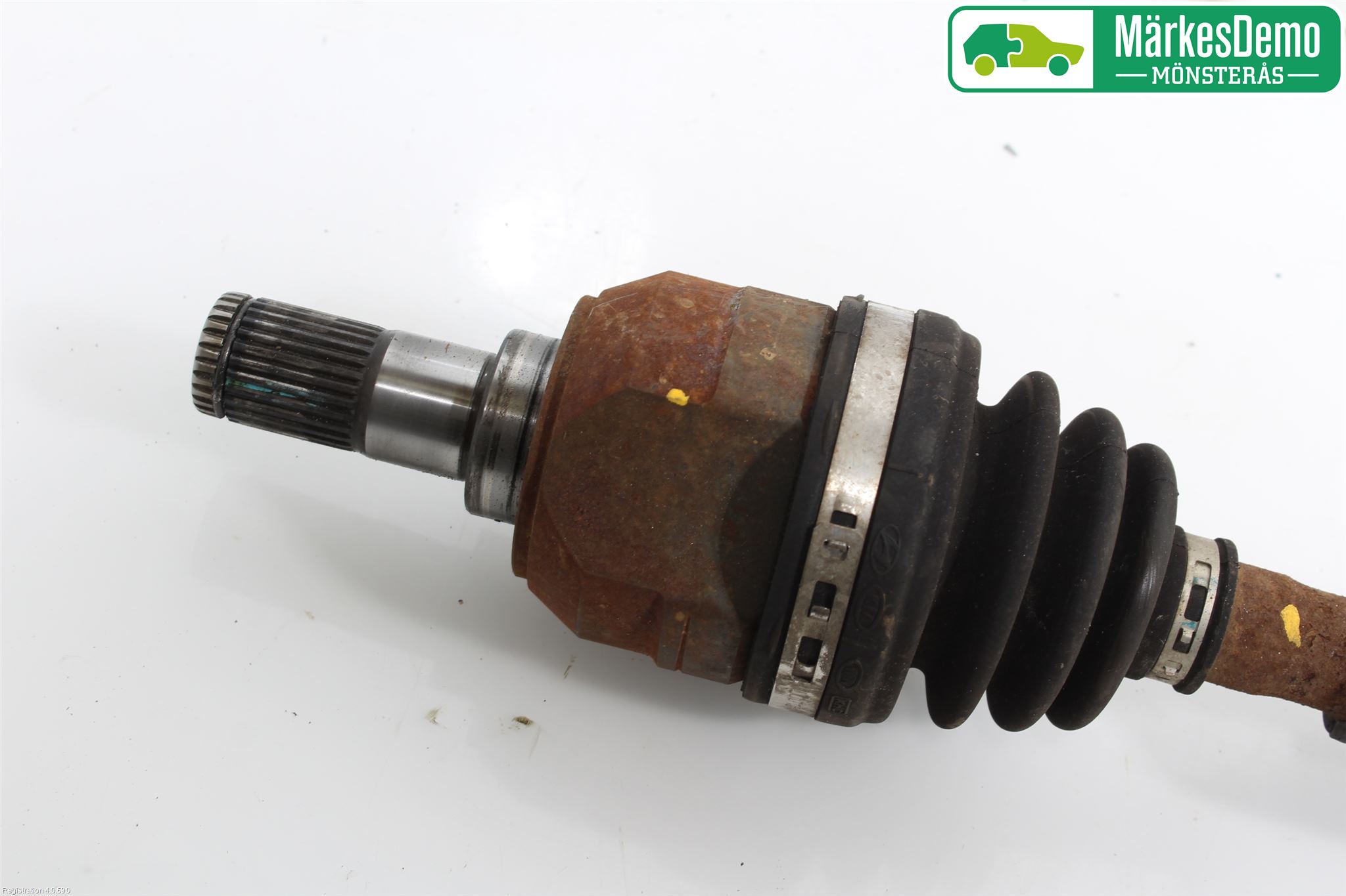 Hyundai i30 GD 13-17 Drivaxel Fram Vänster