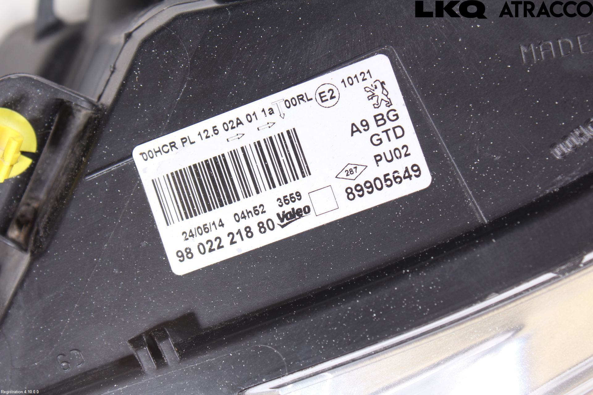 Peugeot 208 12-15 Strålkastare Vänster