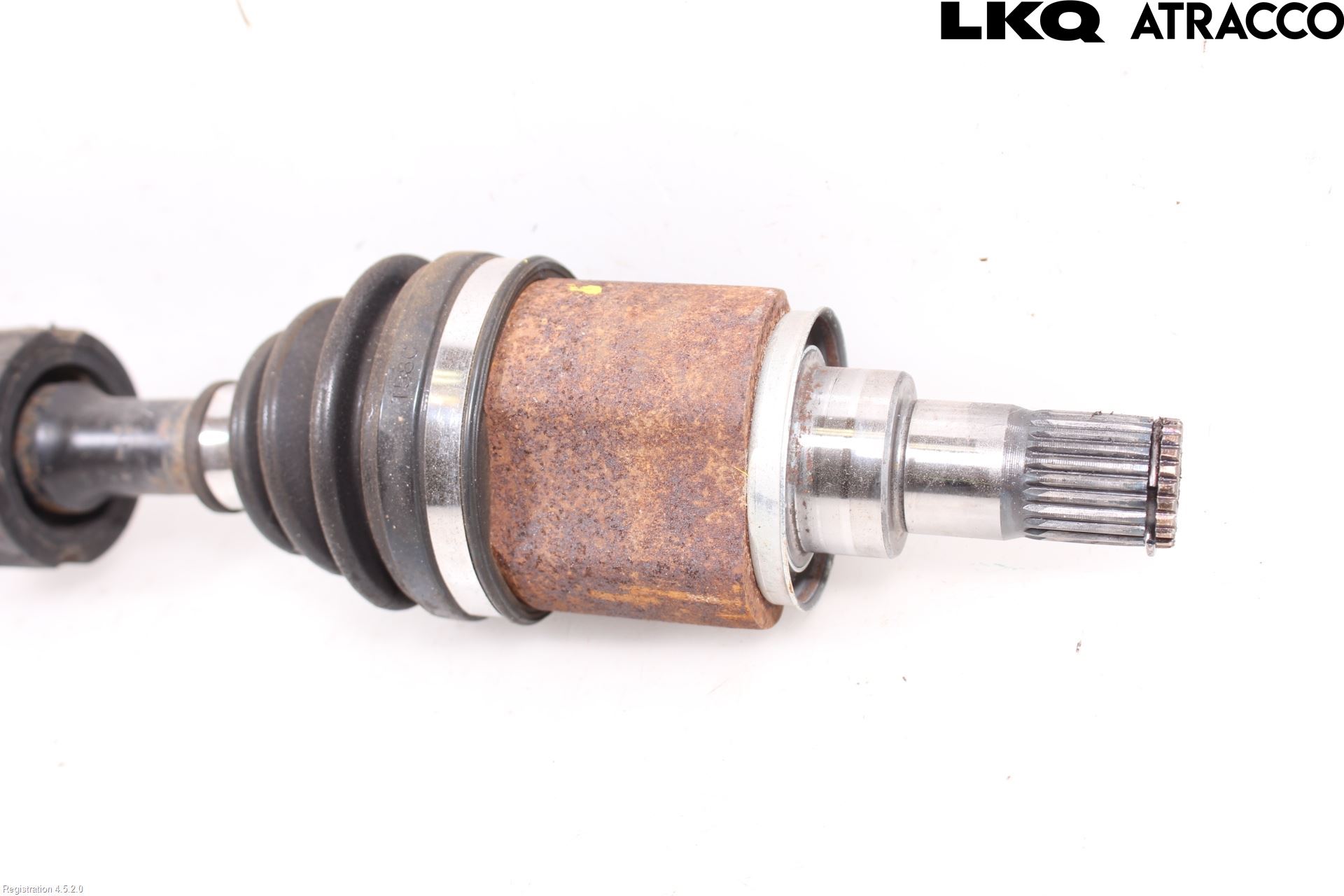 Mitsubishi ECLIPS CROSS Drivaxel Bak Höger