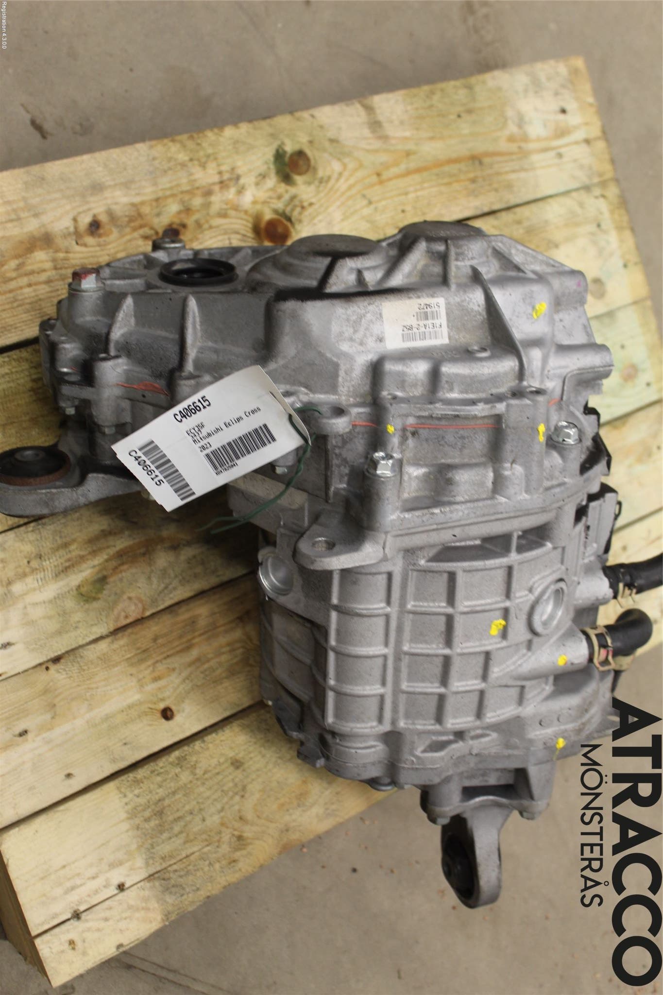 Mitsubishi ECLIPS CROSS Motor Elektrisk Bak