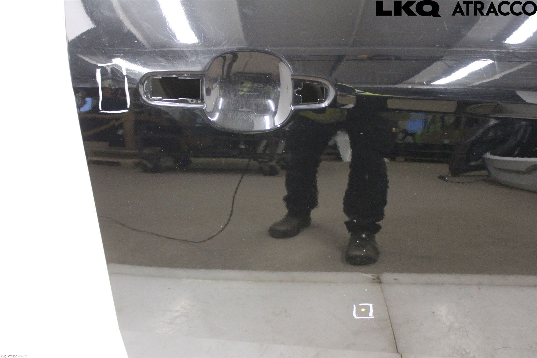 Ford FOCUS 15-18 Dörr Fram Höger