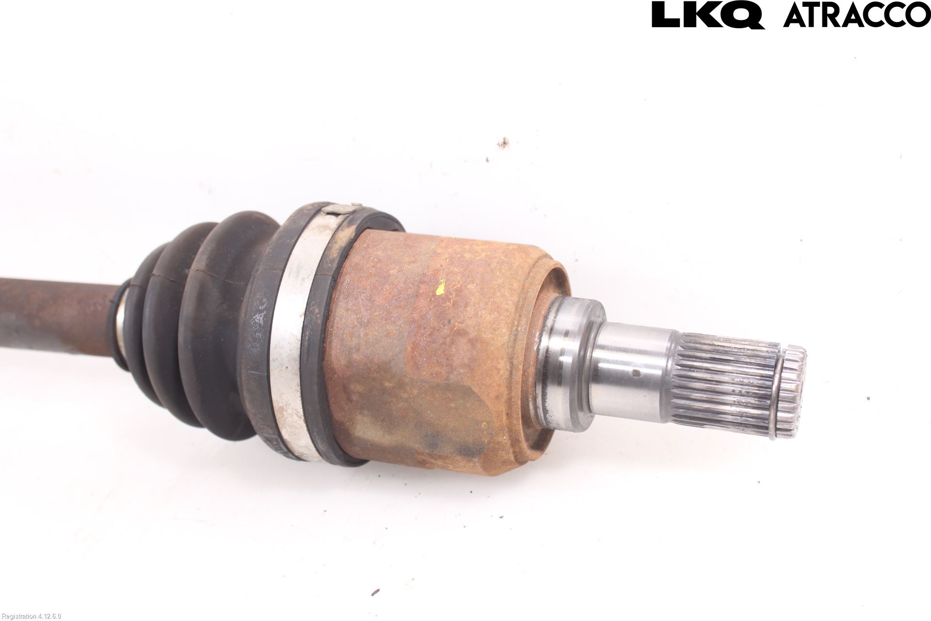 Kia CEED 12-18 Drivaxel Fram Vänster