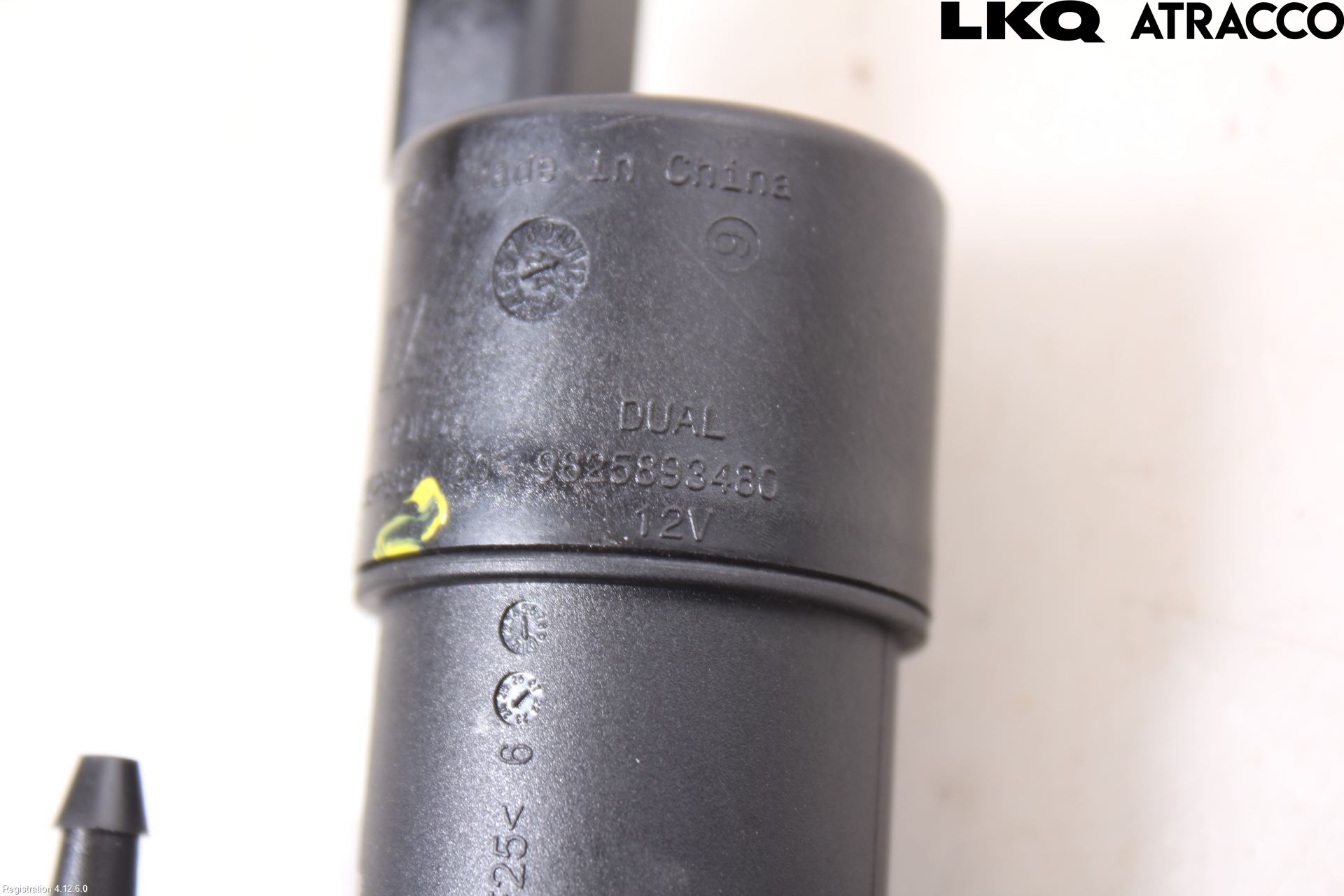 Peugeot 2008/E-2008 20- Spolarpump Vindruta