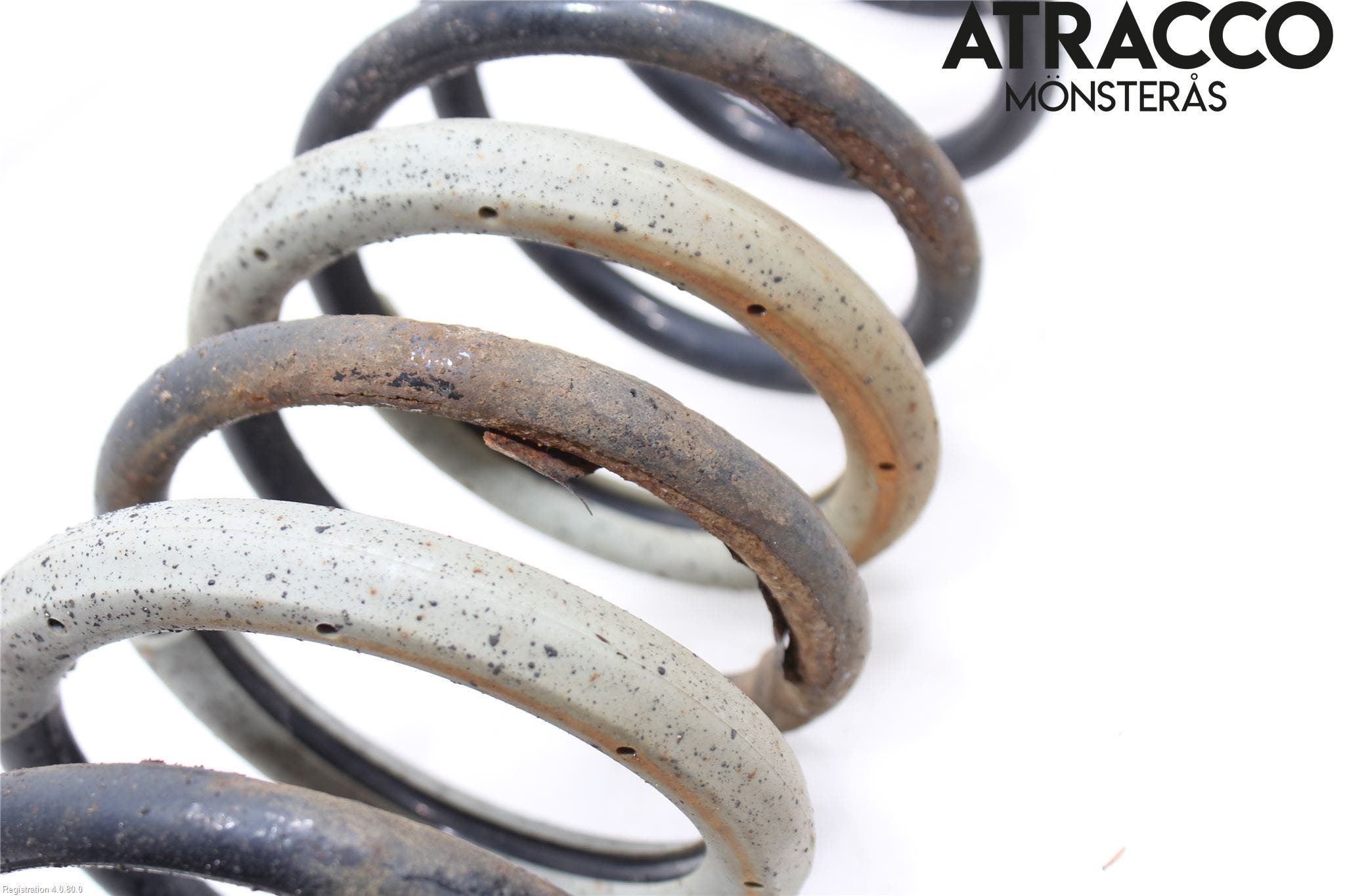 Ford TRANSIT/TOURNEO COURIER 13-23 Fjäder Bak