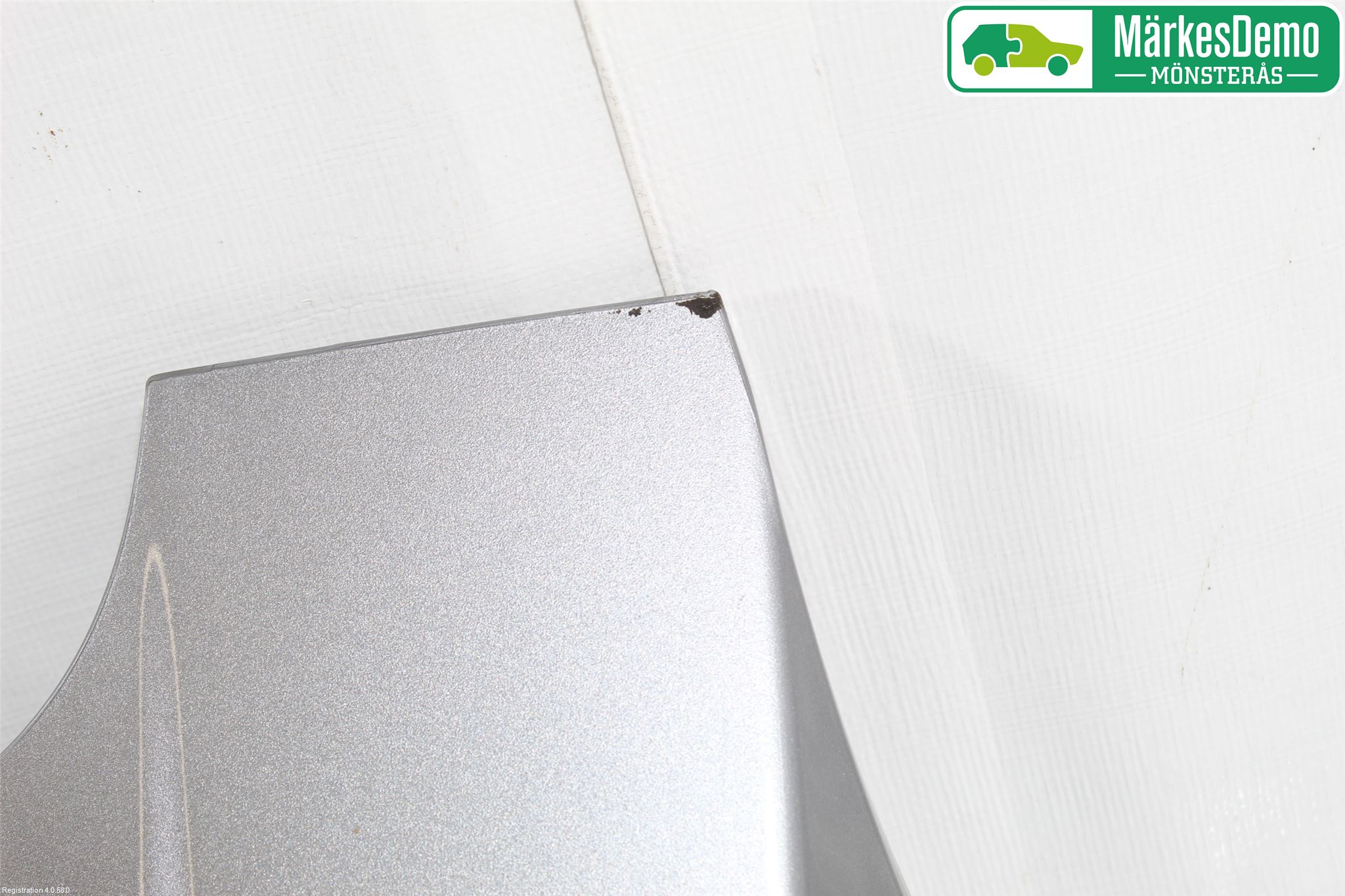 Jeep GRAND CHEROKEE 10-20 Spoiler Baklucka