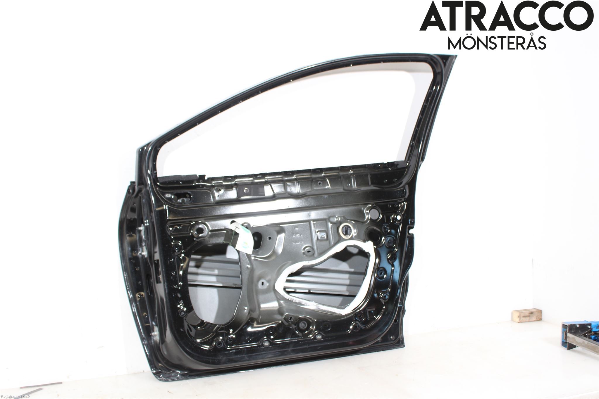 Renault CLIO IV 12-16 Dörr Fram Höger