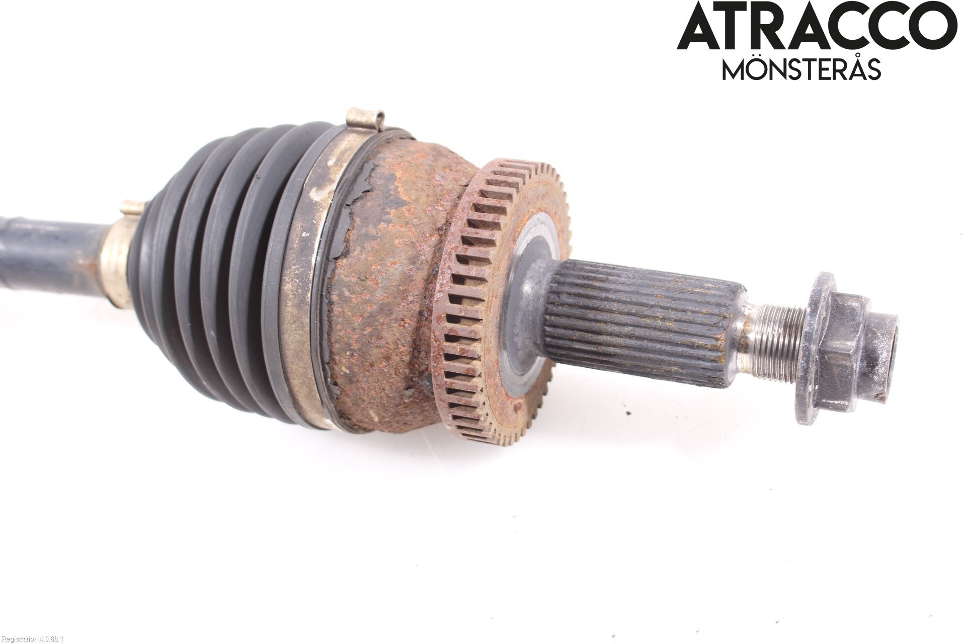 Hyundai i40 16-18 Drivaxel Fram Vänster