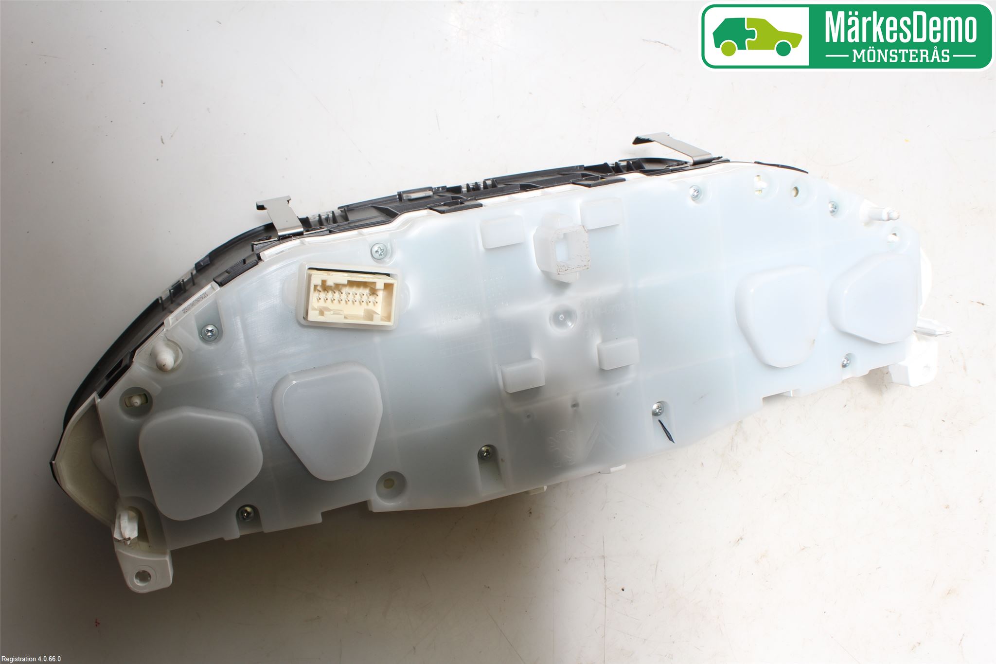 Peugeot 208 12-15 Instrument Komb