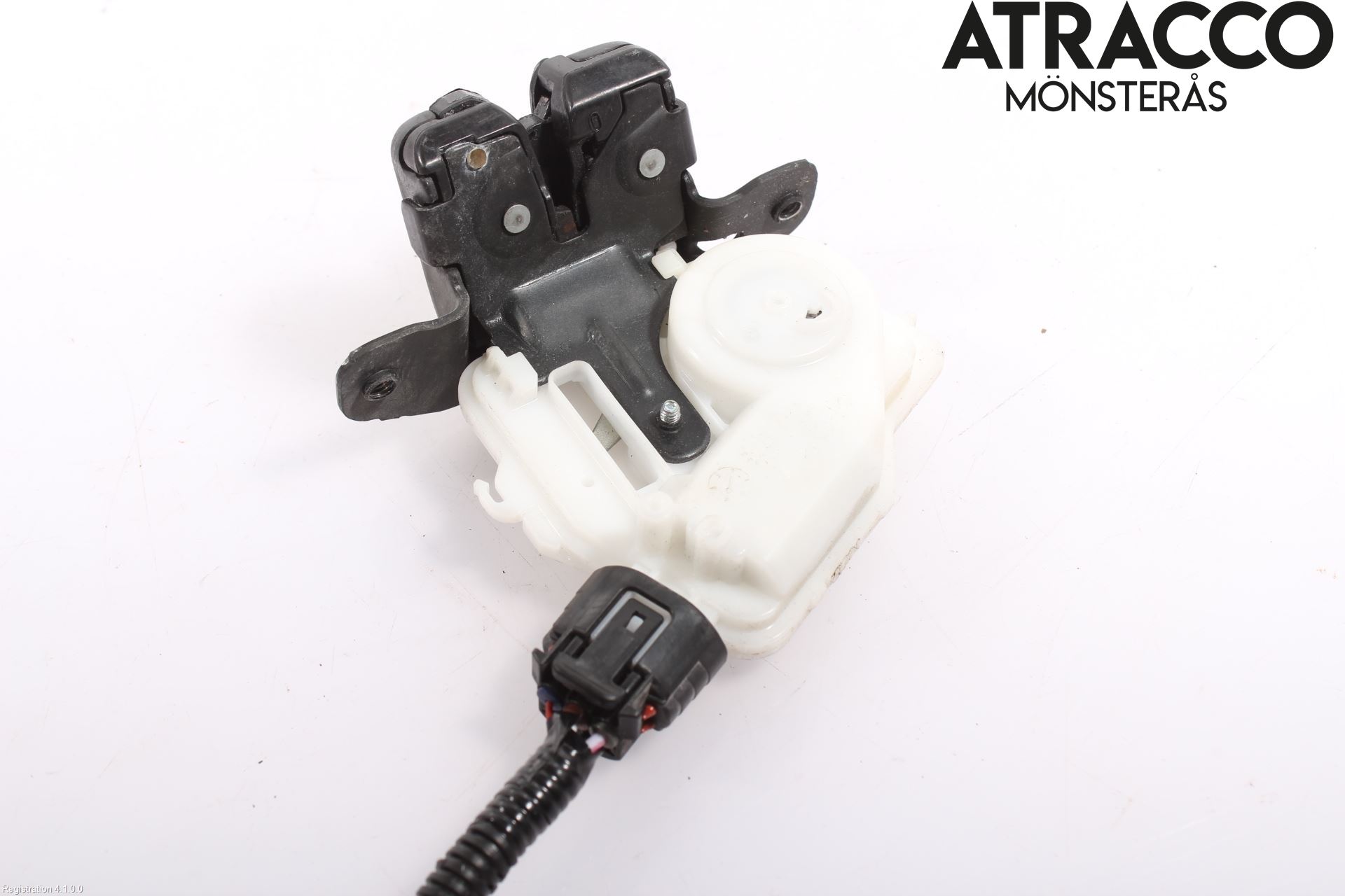Toyota YARIS XP130 15-20 Låskista Baklucka