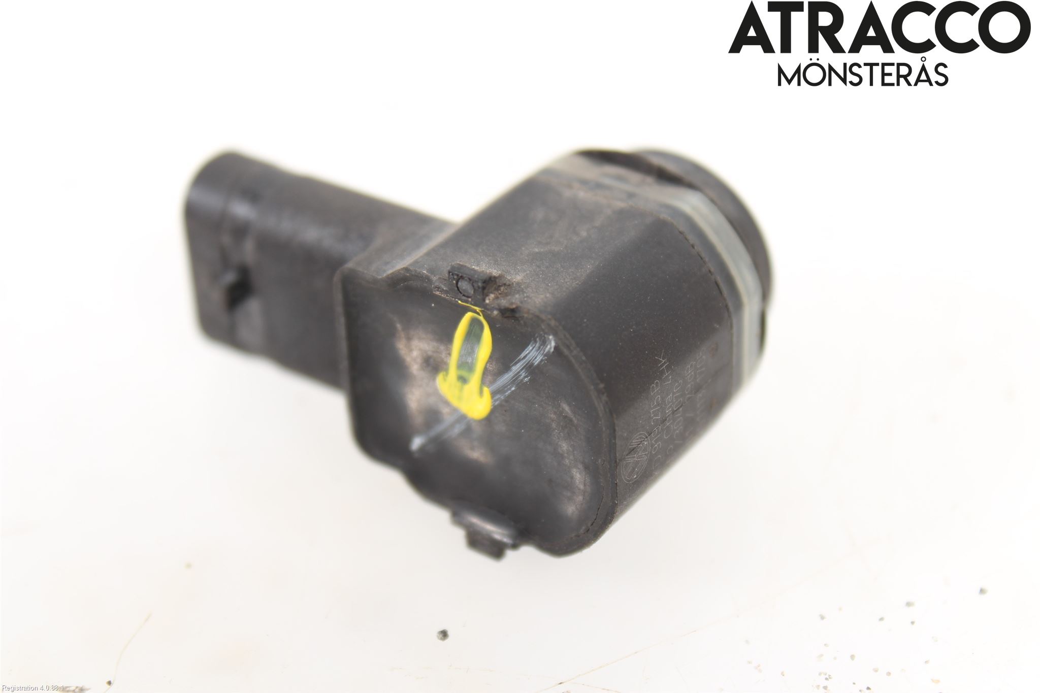 Volkswagen VW PASSAT 11-14 Parkeringshjälp Frontsensor