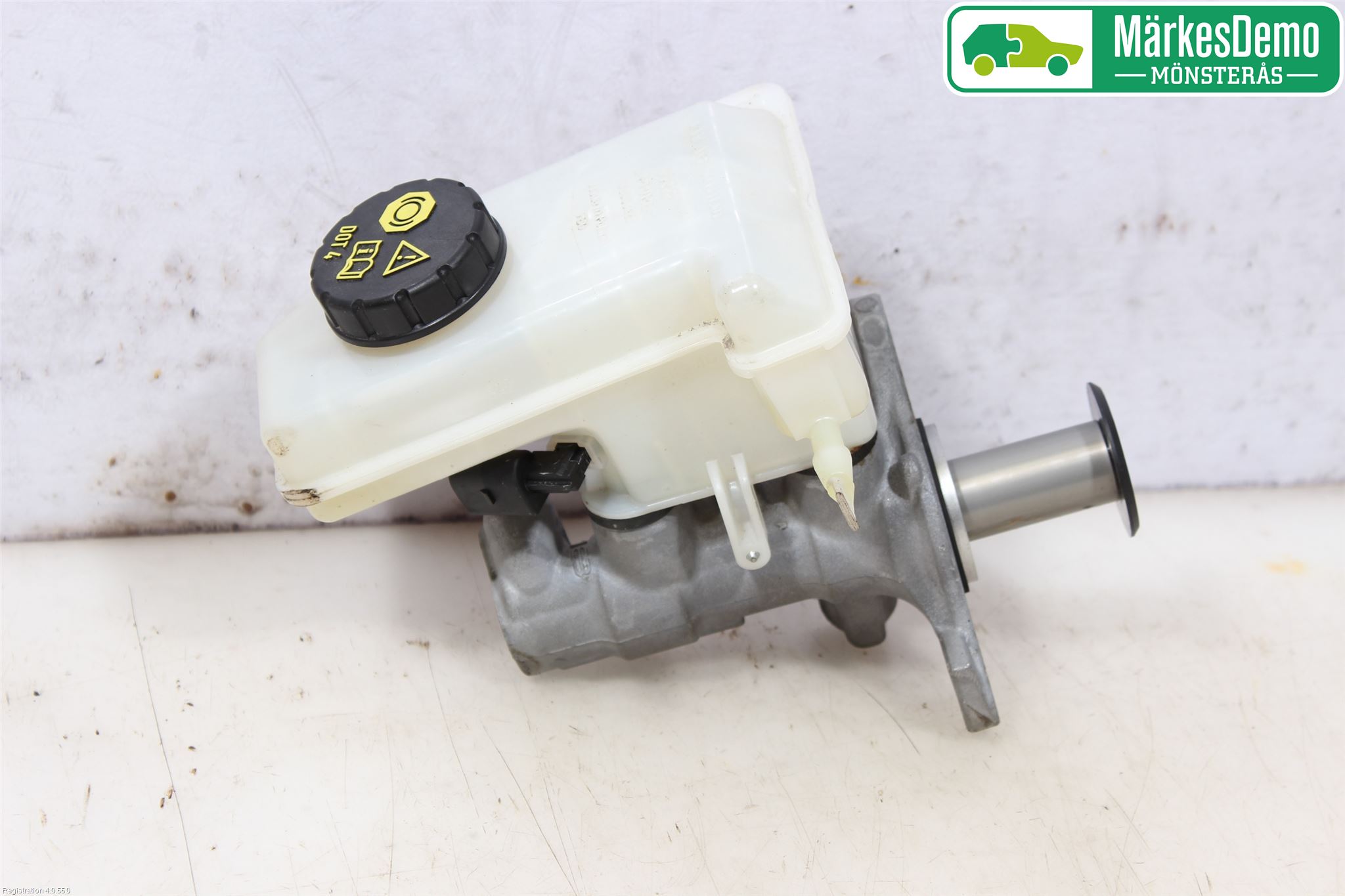 Volkswagen VW PASSAT 15-19 Broms Huvudcylinder