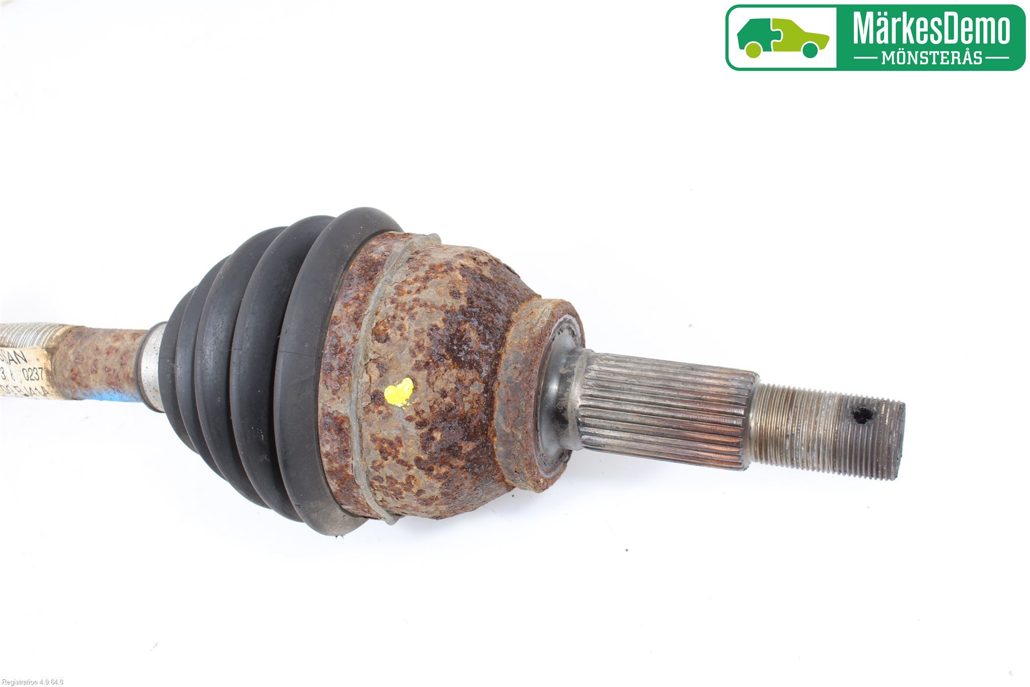 Nissan NV200/NV200 COMBI Drivaxel Fram Höger