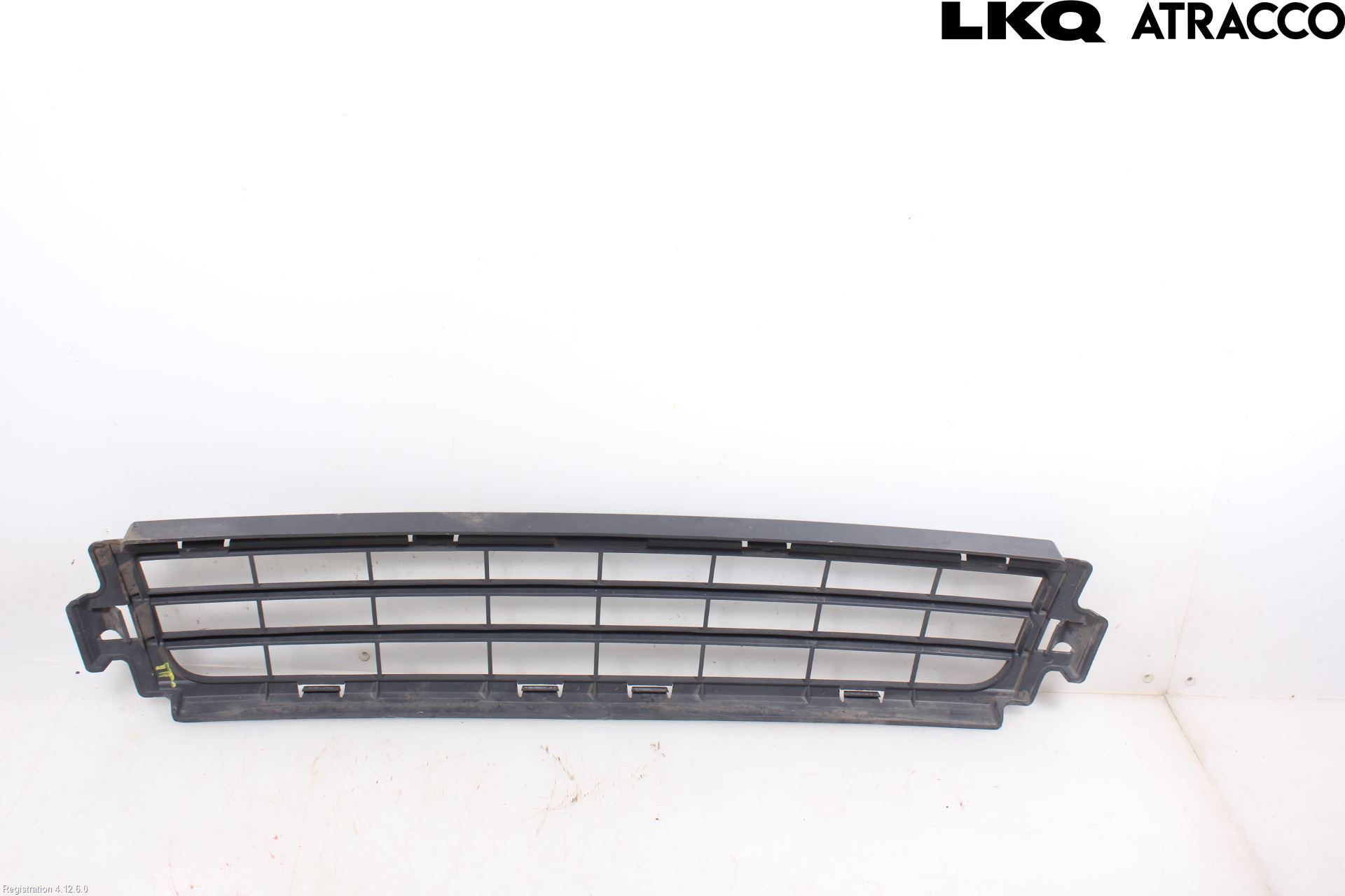Volvo V50 08-12 Grilldel Mitt