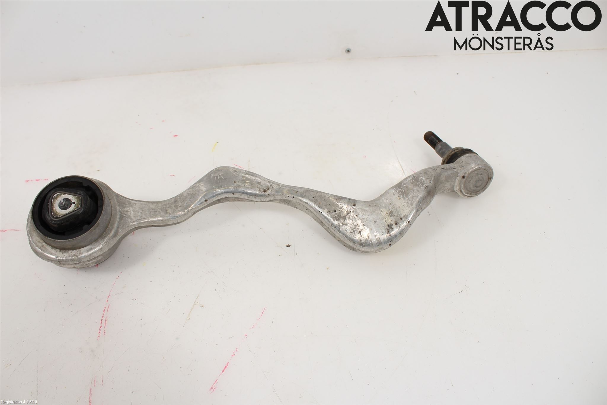 BMW 1 E87/81 5D/3D 03-11 Bärarm Fram Undre Vä