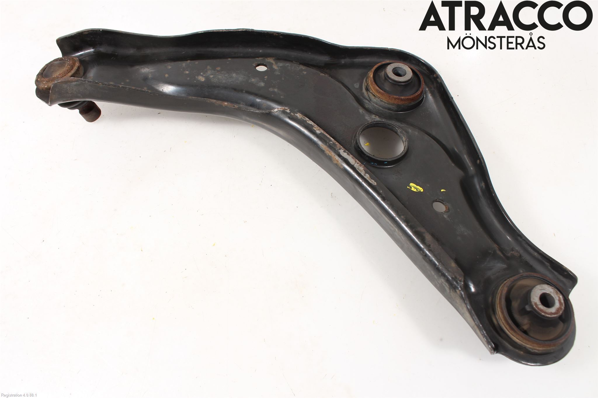 Nissan QASHQAI 17-21 Bärarm Fram Undre Hö